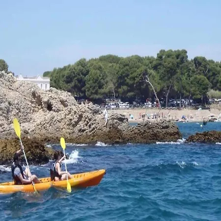 In L Escala Near Barcas דירה L' Escala