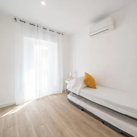 Pet-friendly For Six People *